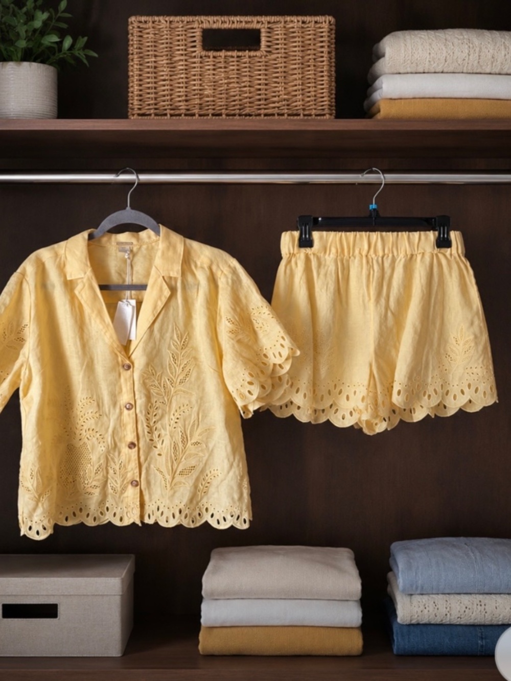 MAGASHONI Linen Embroidered Shorts & Shirt Set – New - S - Picture 2 of 5